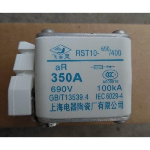 Fuses: RST10-690/400 350A 690V BC100KA / RST10-690/400 315A 690V / RST10-690/400 400A 690V aR