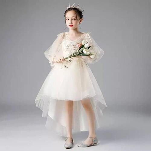 Flower Girl Dresses Illusion V-Neck Sequined Beading Princess Knee-Length Tulle Lace Full Luxury Champagne Kids Party Gown H432