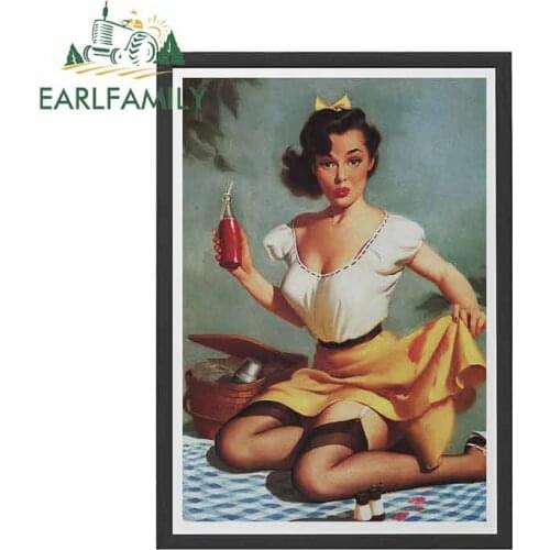 EARLFAMILY 13cm x 8cm RETRO PIN UP Sexy Girl Car Bumper Decal Rear Windshield Car Sticker for JDM SUV 4X4 RV Graphics