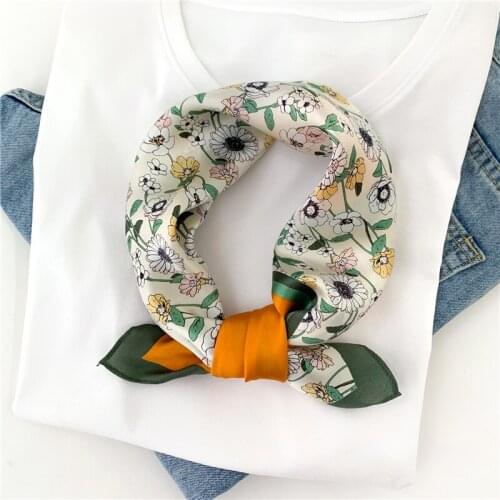 2021 New Real Silk Elegant Floral Scarf Women Small Square Scarves Neckerchief Bandana Print Neck Hairband Female Foulard