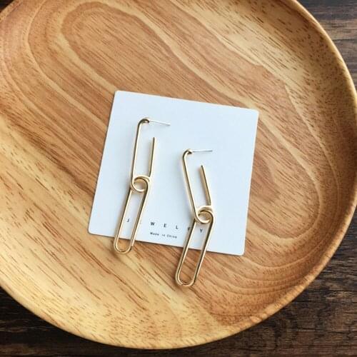 The European And American Wind Exaggerated Metal Earrings Atmospheric Geometric Fashion Hiphop/Rock Women Stud Earrings