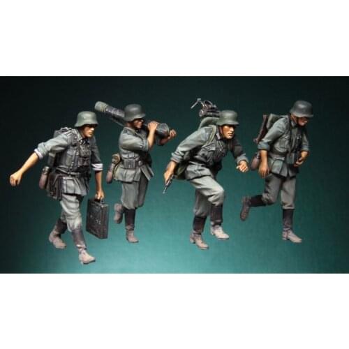 1/35 Resin Model Figure GK , Unassembled and unpainted kit