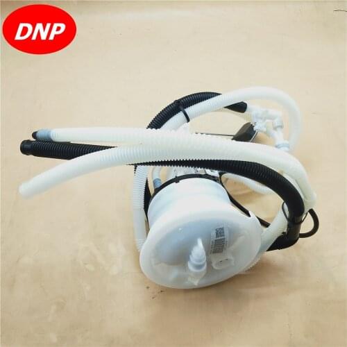 PAT Gasoline filter Fuel filter Oil filter Auto engine parts fit for BMW 328i 335i 3.0L 16117163295