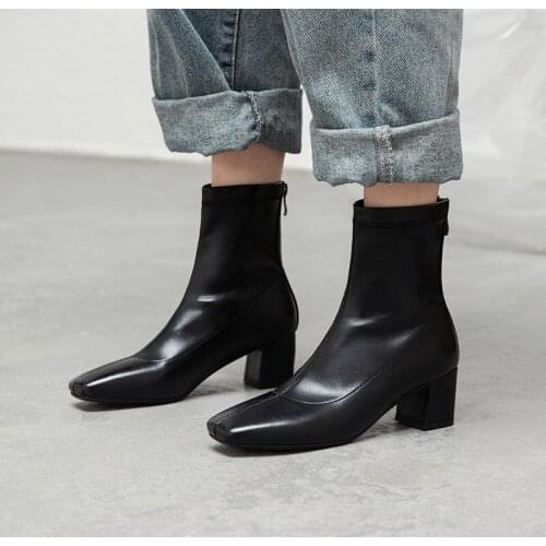 QZYERAI 2021 Square Toe Autumn Winter Ladies Pumps Leather All Match Women Shoes Square Heel Zipper Ankle Boots