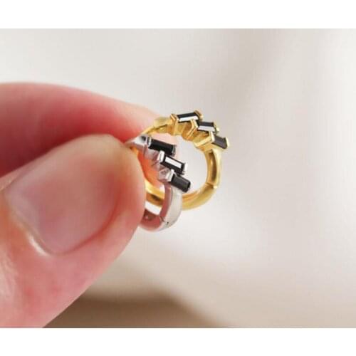 2019 New Design 925 Sterling Hoop Earrings Silver Fashion Hearts Simple Cubic Zirconia Jewelry For Women Wedding Elegant Gift