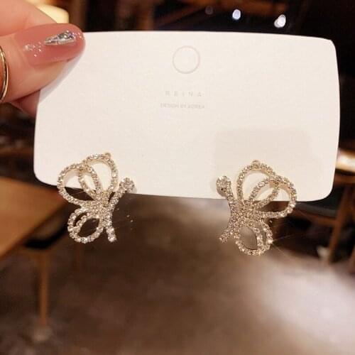 2020 New Fashion Trend Womens Earrings Delicate Cute Lovely Butterfly Earrings For Women Party Girl Jewelry Gifts Wholesale