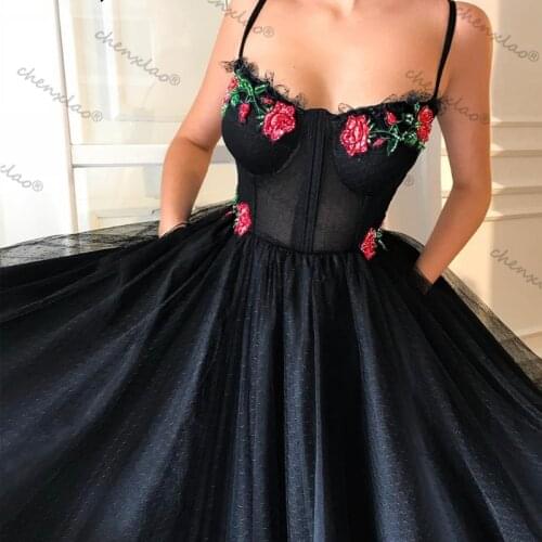 Robe de soiree Black Evening Dress Jewel-Neck Sleeves Lace Appliques Hand-Beaded Long Formal Evening Dresses