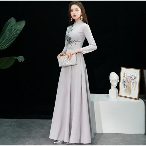 Gray Satin Embroidery Oriental Style Dresses Chinese Bride Vintage Traditional Wedding Cheongsam Dress Long Mermaid Qipao Size