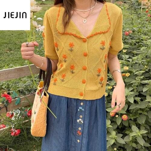 Korean Yellow Flower Sweater Women Embroidery Flower Short Sleeves Buttons Sweater Summer Knitting Cardigan Sweet Wind Blouses