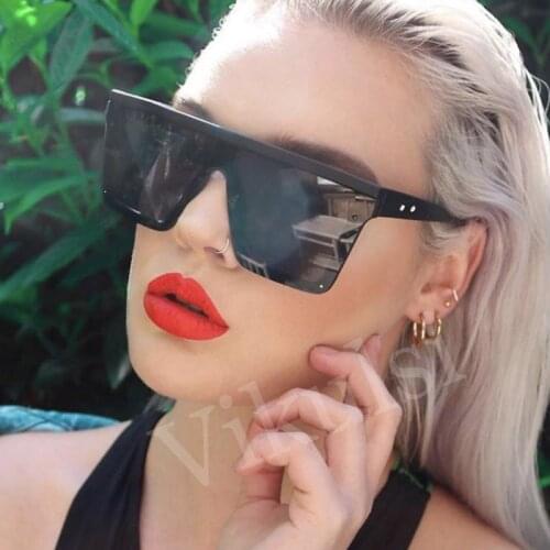 Popular Trend Classic Square Sunglasses Woman Men Brand Design Black Rivet Sun Glasses For Female Flat Top Goggle Shades UV400