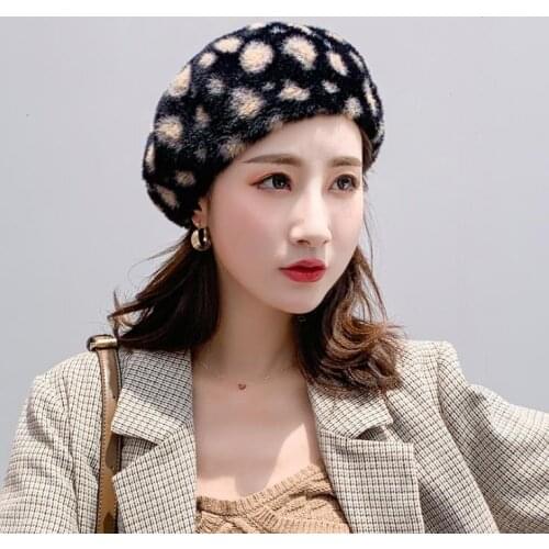 British Style Women Autumn Winter Fashion Leopard Printed Rabbit Beret Girls Casual Plush Hats Female Painter Warm Walking Cap