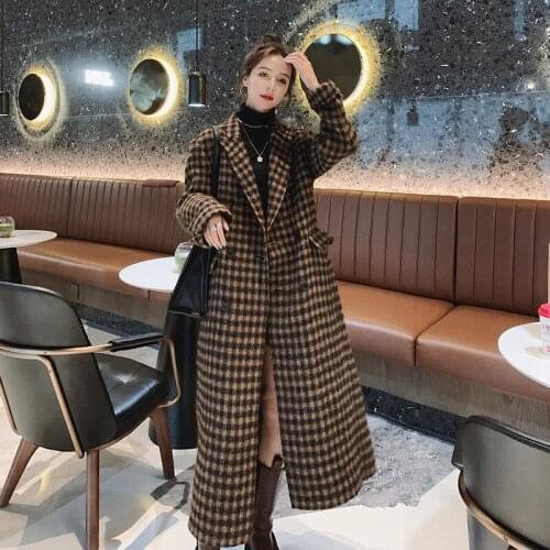 Real shot retro plaid women long over the knee 2021 winter new British style woolen coat