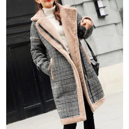 Shan liao Yi Women's Parkas