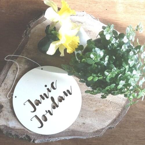 Personalized Wooden wall decor with Name round,party photo booth props,bedroom wall plaque ,nursery, dorm wall decor,party decor