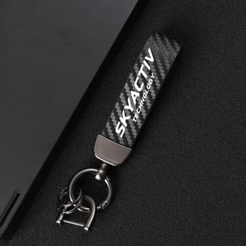 Leather Car KeyChain 360 Degree Rotating Horseshoe Key Rings for Mazda 2 3 5 6 8 cx3 cx4 cx5 cx7 cx8 cx9 cx30 mx5 rx8