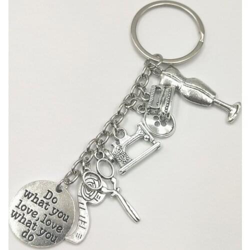 2020 New Fashion Accessories Sewing Machine Iron Scissors Ruler Key Ring Tailor Key Chain Quilter Keychain Silver Designer Gift