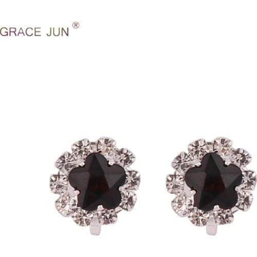 GRACE JUN New Factory Wholesale Clip on Earrings for Girl&kids Fashion Cute Non Piercing Earrings Xmas Earrings 11/11 Discount