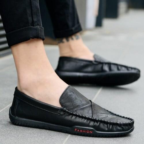 Leather Men Shoes fashion Casual Slip On Comfortable Soft Men Moccasins breathable Man Loafers Black Driving Shoes Male flats