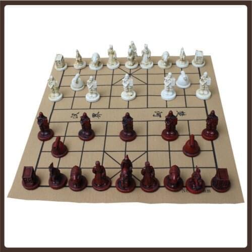 Portable Chinese Chess Game Professional Pieces Wood Chinese Chess Set Luxury Table Games Giochi Da Tavolo Wooden Chess Set