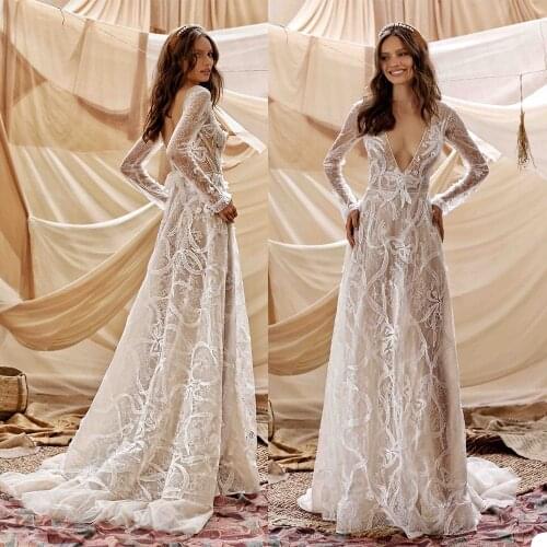 2020 Wedding Dresses V Neck Long Sleeves Lace Appliques Bridal Gowns Custom Made Backless Sweep Train A Line Wedding Dress