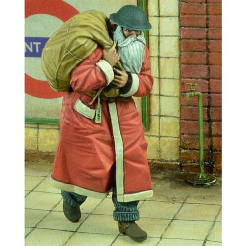 WWII British Santa Soldier Resin Figure 1/35 Scale Model Kit Assembly Model Figure Resin Kit Colorless Self-Assembled Toy