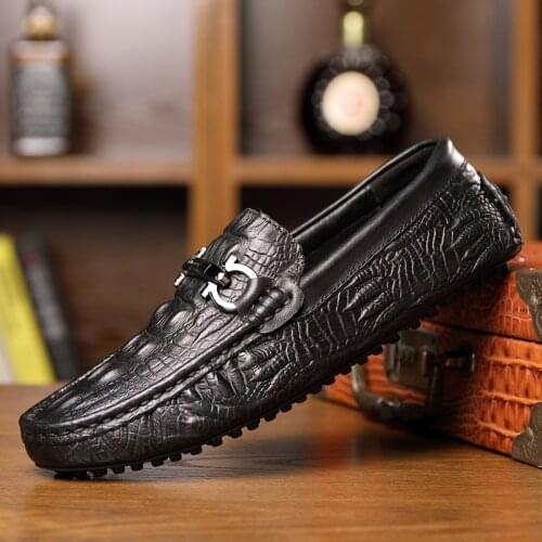 Top Quality Luxury Mens Shoes Genuine Leather Casual Shoes Male Slip on Loafers For Men Moccasins Comfortable Driving Shoes Man
