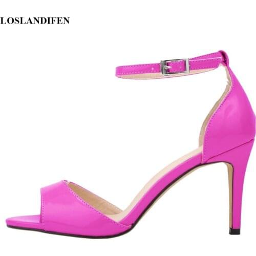 2022 Women Classic Show Sandals Peep Toe Platform Patent Leather Pumps 8CM High Heels Summer Sexy Party Dress Buckle Girls Shoes