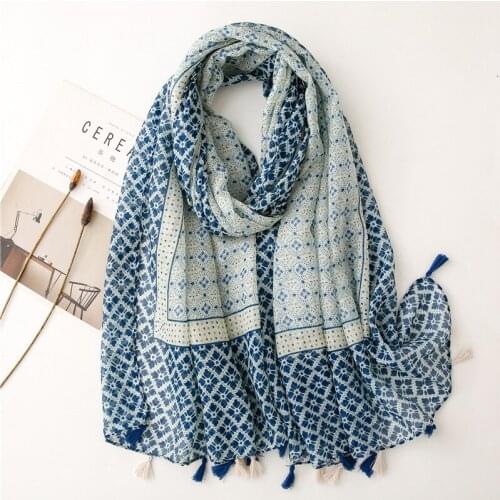 2021 Spring Viscose Ladies Shawls and Wraps Blue Geometric Printed Hijab Scarf Tassel Summer Womens Turbans