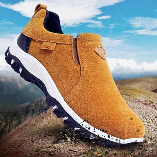 Outdoor Non Slip Mens Running Shoes Trekking Sneakers Men Sport Shoes 2020 New Autumn Sports Shoes Mens Running Brown GMD-1037