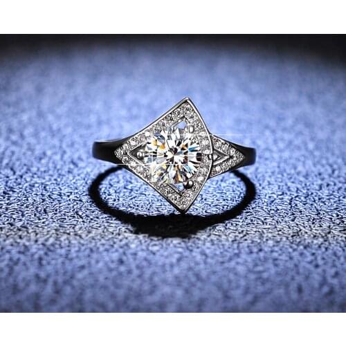 Moissanite Ring Woman 925 Silver Mini Skirt Fan Style Engagement Wedding Bands Fine Jewelry