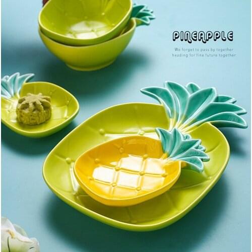 2 Pcs Pineapple shaped creative ceramic plate cute fruit plate tropical style Nordic dish plate personalized dinner plates