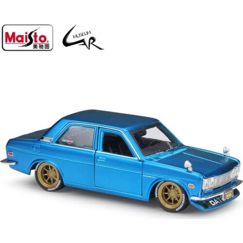 Maisto 1:24 Model Car Simulation Alloy Racing Metal Toy Car Gift Collection Tokyo Drift 1971 Datsun 510