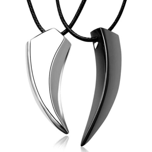 2Pcs Unisex Fashion Stainless Steel Moon Pendant Amulet Necklace Jewelry Gift Women Fashion Pendant Alloy Long Chain Necklace