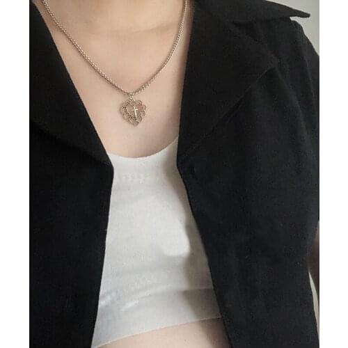 New Necklaces 2021 Hollow Love Cross Choker Pendant Chains Necklaces for Women Jewelry Accessories Wholesale Collares