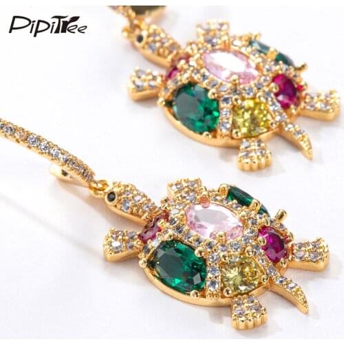 Pipitree Dangle Earrings