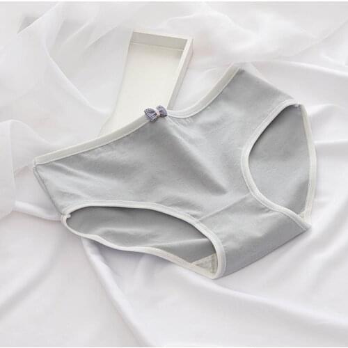2021 New Fashion Bowknot Japanese Simple Girl Pure Cotton Breathable Underwear Female Solid Color Mid-waist Sweet Student Briefs