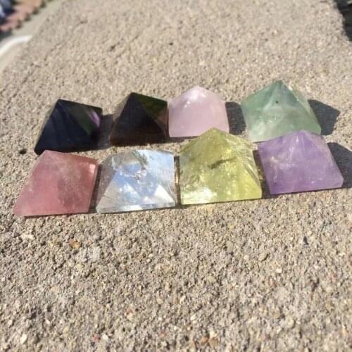 8pcs different stones beautiful natural Crystal gemstone pyramid meditation reiki healing crystal stone for home decor wholesale