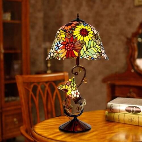 Tiffanylamp European Garden Stained Glass Nordic Table Lamp For Living Room Decoration Luxury Table Bedroom Lamp Art Deco Lamp