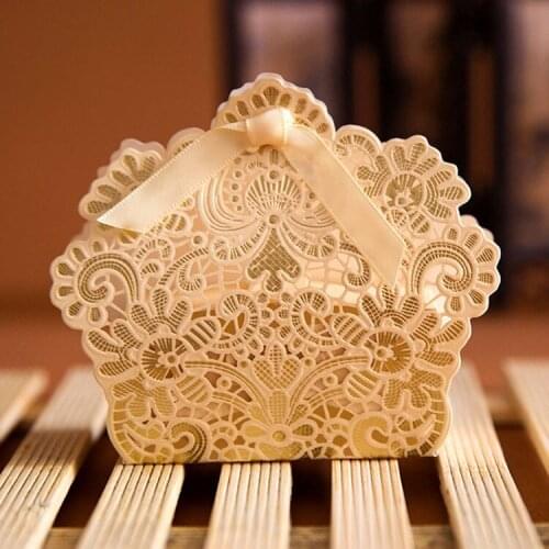 40pcs Ivory/Red/White/Gold/Blue Hollow Out Wedding Candy Box Birthday Gift Box For Wedding Party Decoration