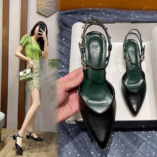 Exquisite Rivet Pointed Toe Square Heel Ladies Sandals Summer Hot Fashion One-Word Buckle Baotou Shoes Large Size 31-40
