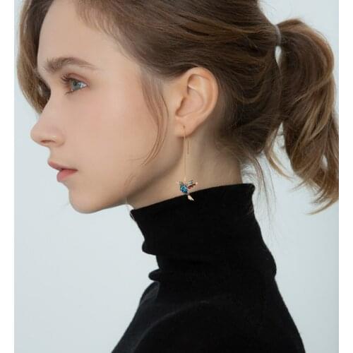 Fashionable Wing Spreading Zircon Hummingbird Long Pendant Earchain Lady Jewelry Pendientes Boucle Oreille Femme Серьги 2021