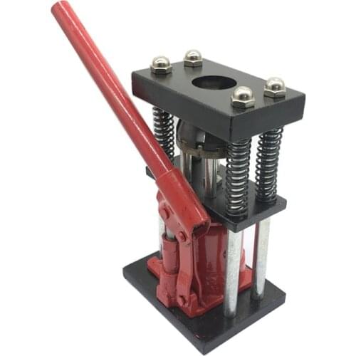 Quick-pressing machine for agricultural chemical pump high-pressure hose