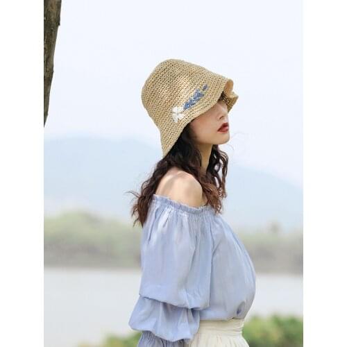 Fashionable Handmade Outdoor Daisy Embroidery Paper Straw Cap Visor Beach Seaside Travel Braid Panama Hats