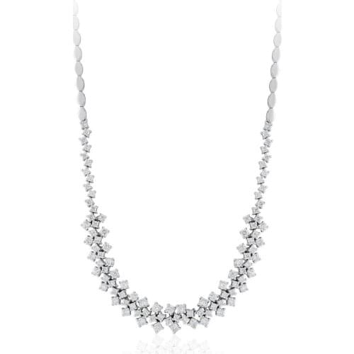 Symbol Gold 2.70 Carat Diamond Choker Fashion Jewelry Stylish Brilliant Eye-catching Pendant For Women