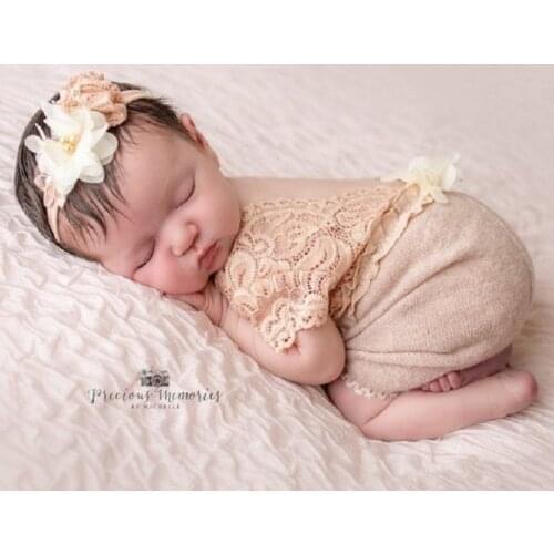 Crochet Newborn Outfit Baby Girl Outfit Baby Lovely Lace Lace Pearl Jumpsuit + Headdress Set Its for Taking Pictures