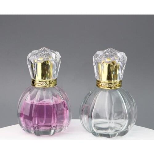 Wholesale glass bottles 50ml Square Glass Perfume Bottle Clear Glass Spray Bottle Empty Fragrance Packaging Refillable