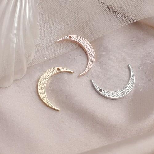 10pcs/Lot High Qualtiy Moon Charm Pendant for DIY Making Necklace Bracelet Fashion Jewelry 16*23.5mm
