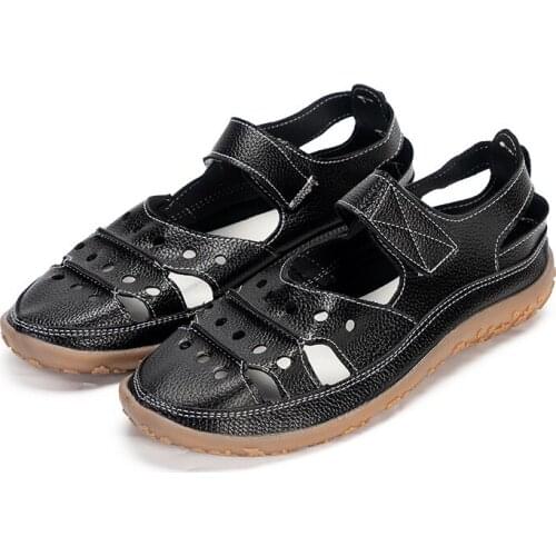 Women Sandals 2020 Autumn Summer Flat Hollow Out Ladies Shoes Buckle Non-slip Solid Color Womens Sandals Beach Shoes Plus Size