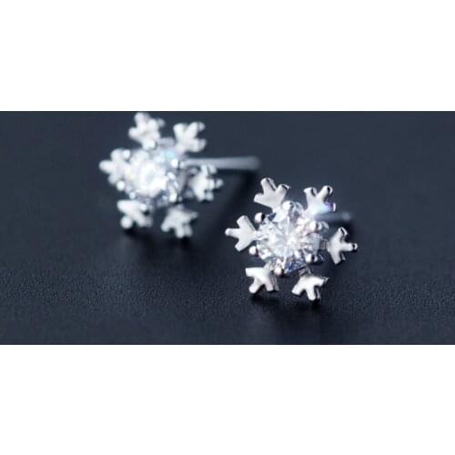 Mloveacc High Quality 100% 925 Sterling Silver Romantic Snowflake Luminous CZ Stud Earrings for Women Fine Silver Jewelry