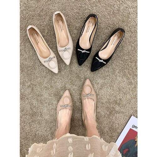 Womens shoes, leather shoes, spring 2021 new fashion set foot shallow mouth pointed solid color mid-heel shoes